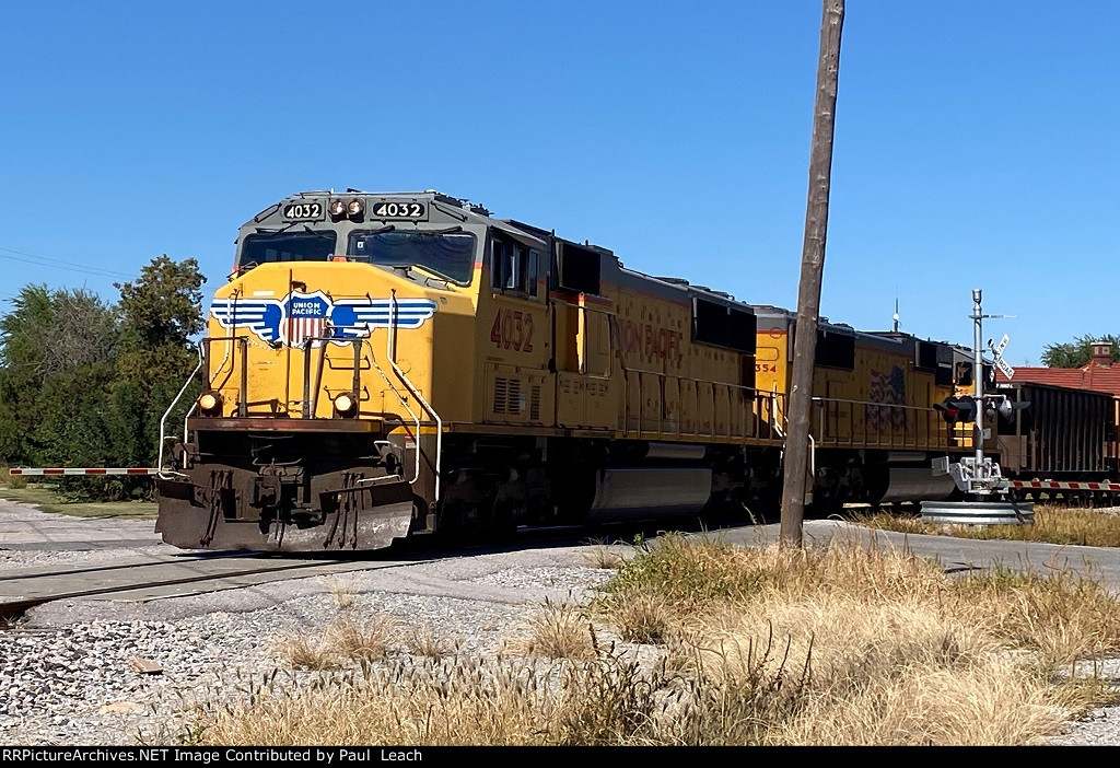 Westbound rock train